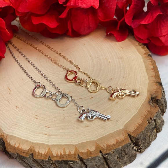 Handcuff and Gun Pendant Y-Necklace - Picture 5 of 13